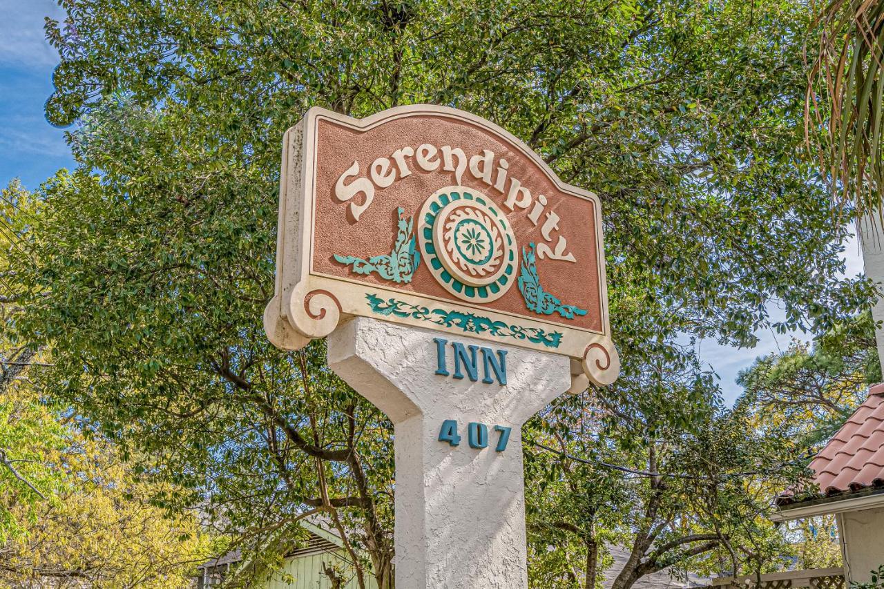 Bed and Breakfast Serendipity Миртл-Бич Экстерьер фото