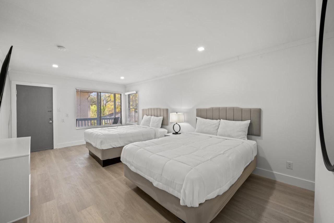 Bed and Breakfast Serendipity Миртл-Бич Экстерьер фото