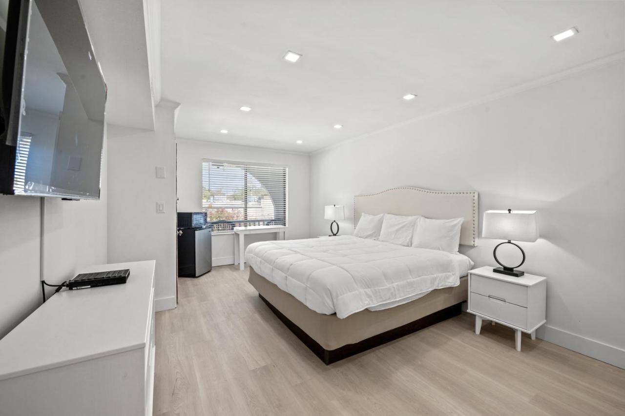 Bed and Breakfast Serendipity Миртл-Бич Экстерьер фото